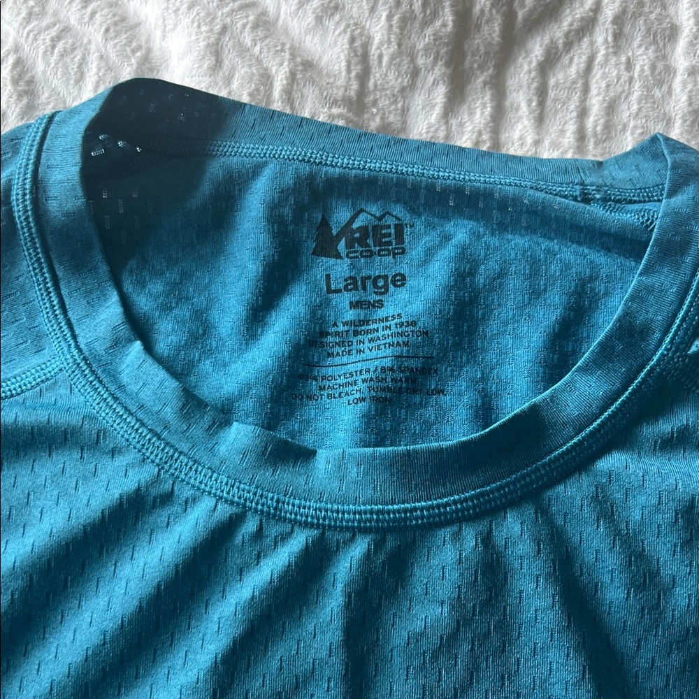 REI COOP Men's Blue Long Sleeve Wilderness Shirt - DryFit